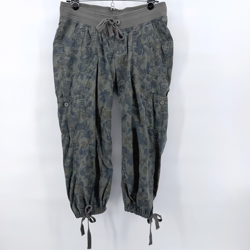 Motherhood Maternity Womens S Floral Cargo Capri Pants Green Drawstring Cropped